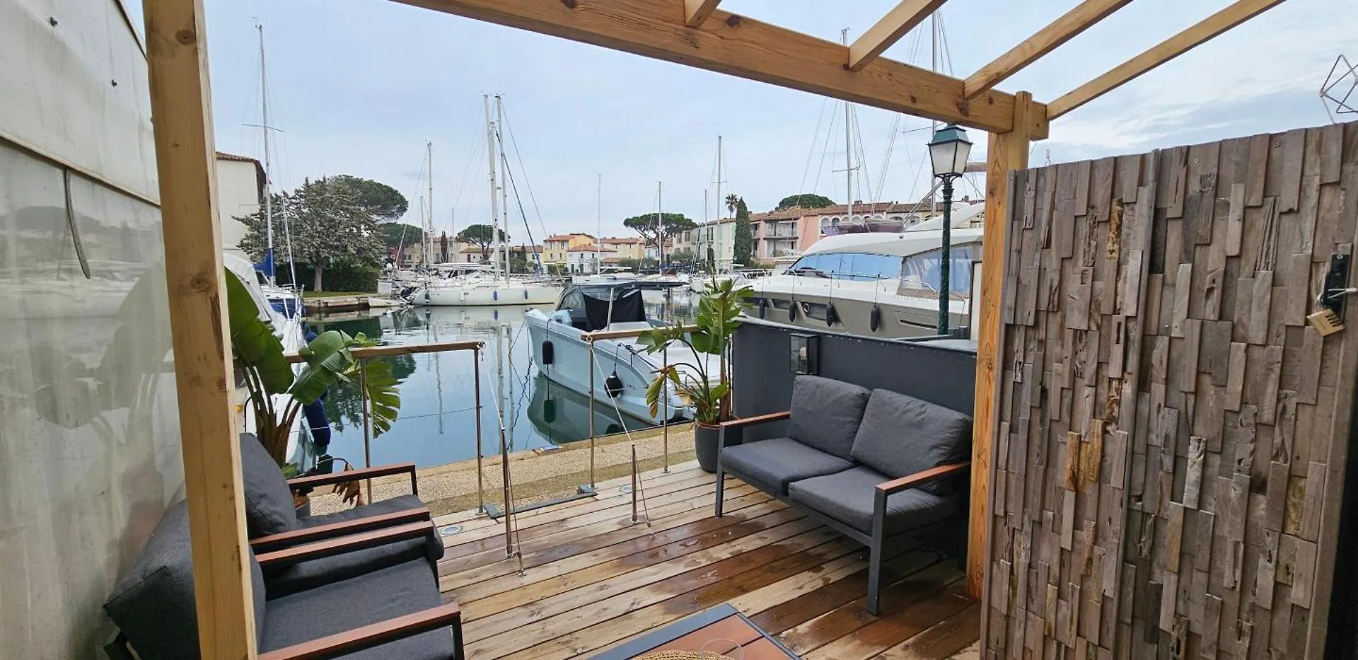 L'Echappee Bleue Appartement Port-Grimaud Apartment Grimaud